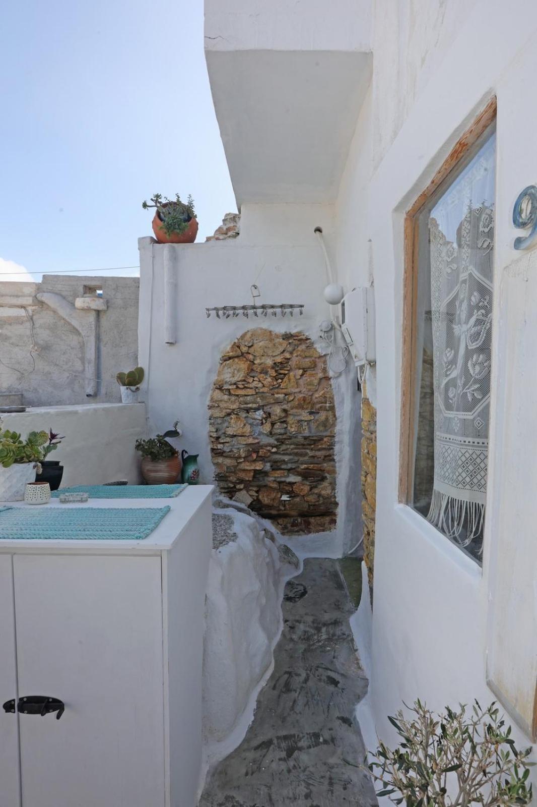 Artistic Cycladic House *