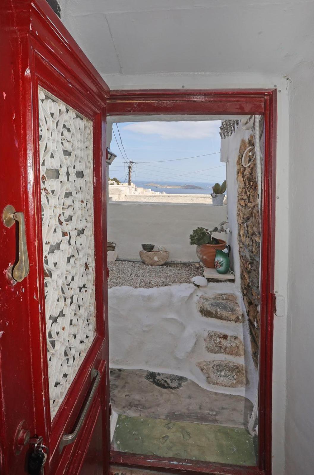 Artistic Cycladic House Ferienhaus Ano Syros