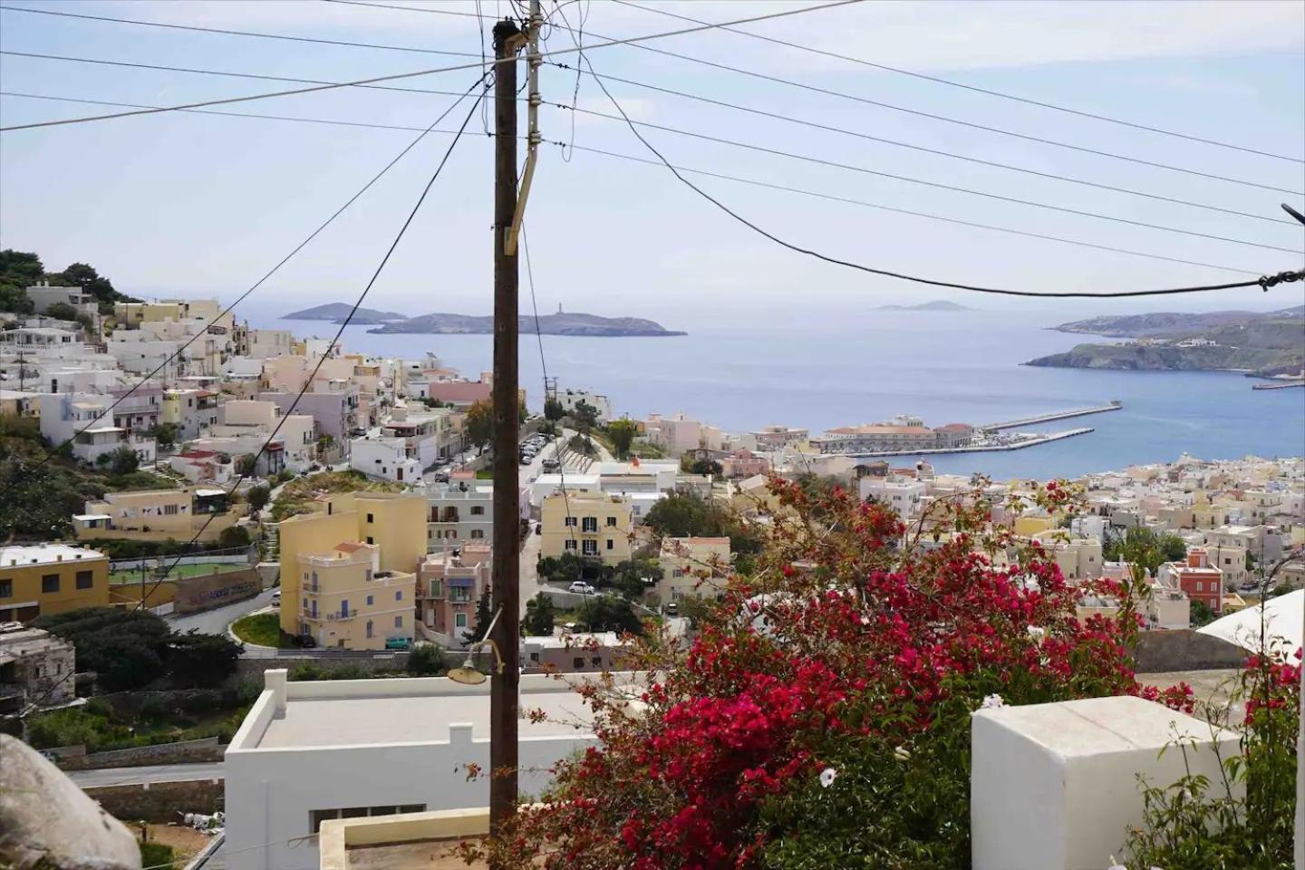 Artistic Cycladic House * Ano Syros